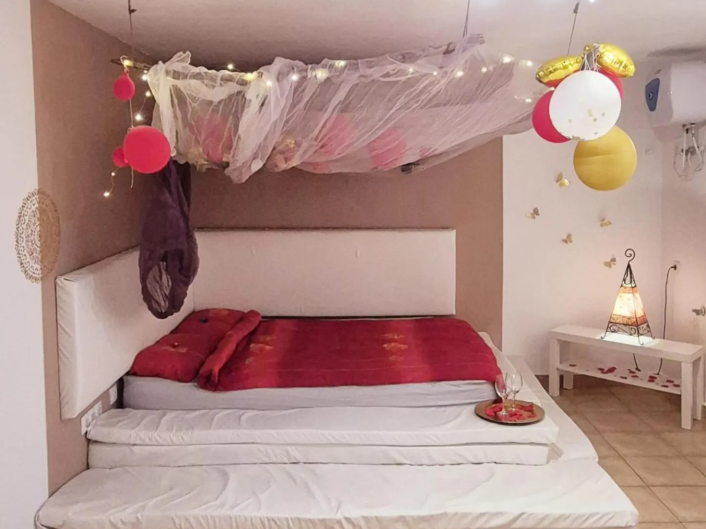 Flor De Loto Tantra Xtreme Apartment Aguatona 0*,  Spain